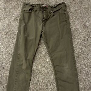 Levi khaki pants -  Olive Green